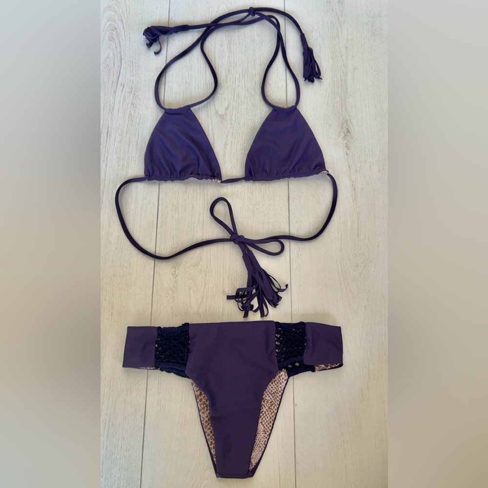 Acacia Bikini Set- Poppy bottom (L), Cannons top (M), both in Blackberry